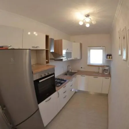 Beg Apartment Rab Town