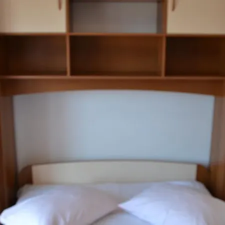 Beg Apartment
