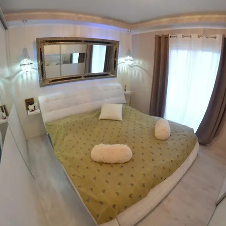 Beg Apartment