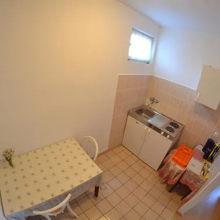 Beg Apartment Rab Town