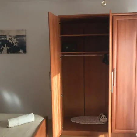 Beg Apartment *